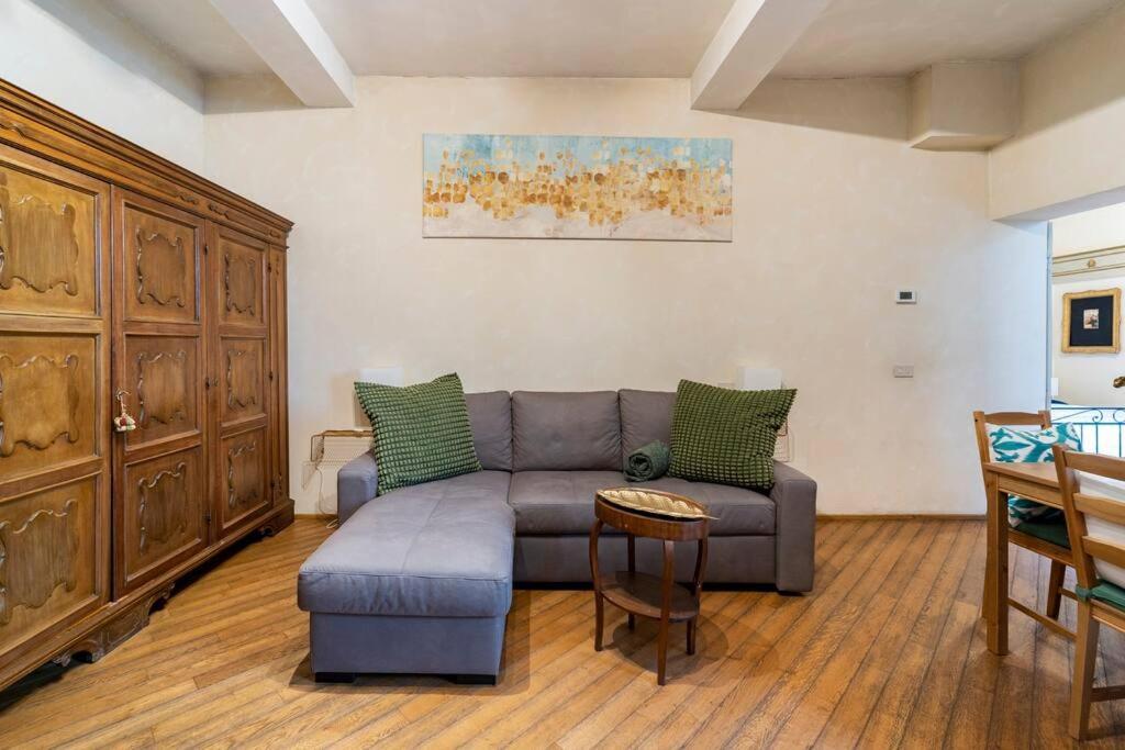 Appartamento Elegante E Centrale La Foglia D'Oro Bologna Bagian luar foto